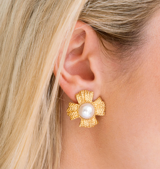 SUSAN SHAW Gold Clip Earrings - pearl